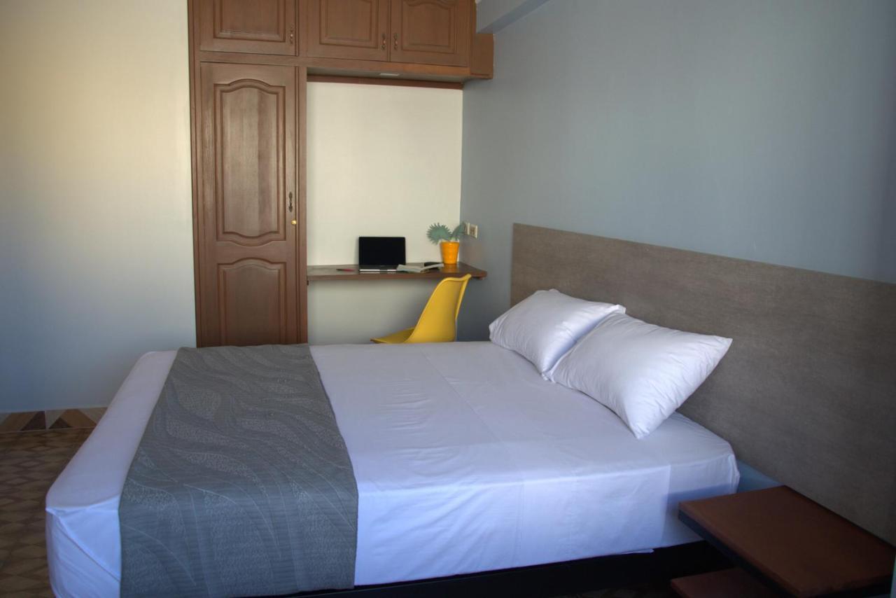 Izza Hotel Кочабамба Екстериор снимка