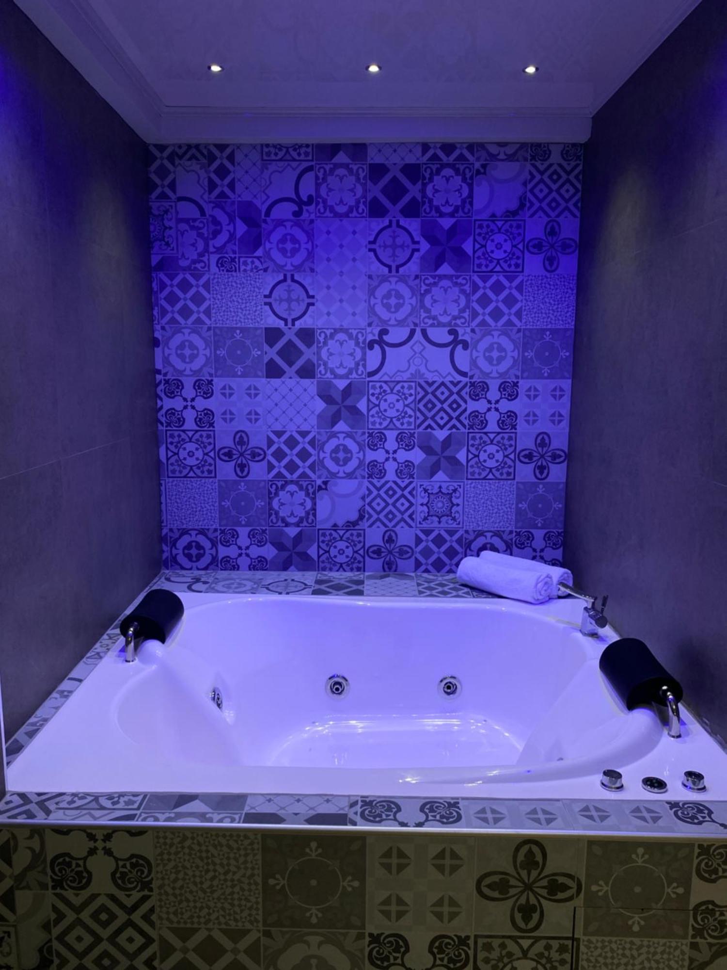Izza Hotel Кочабамба Екстериор снимка