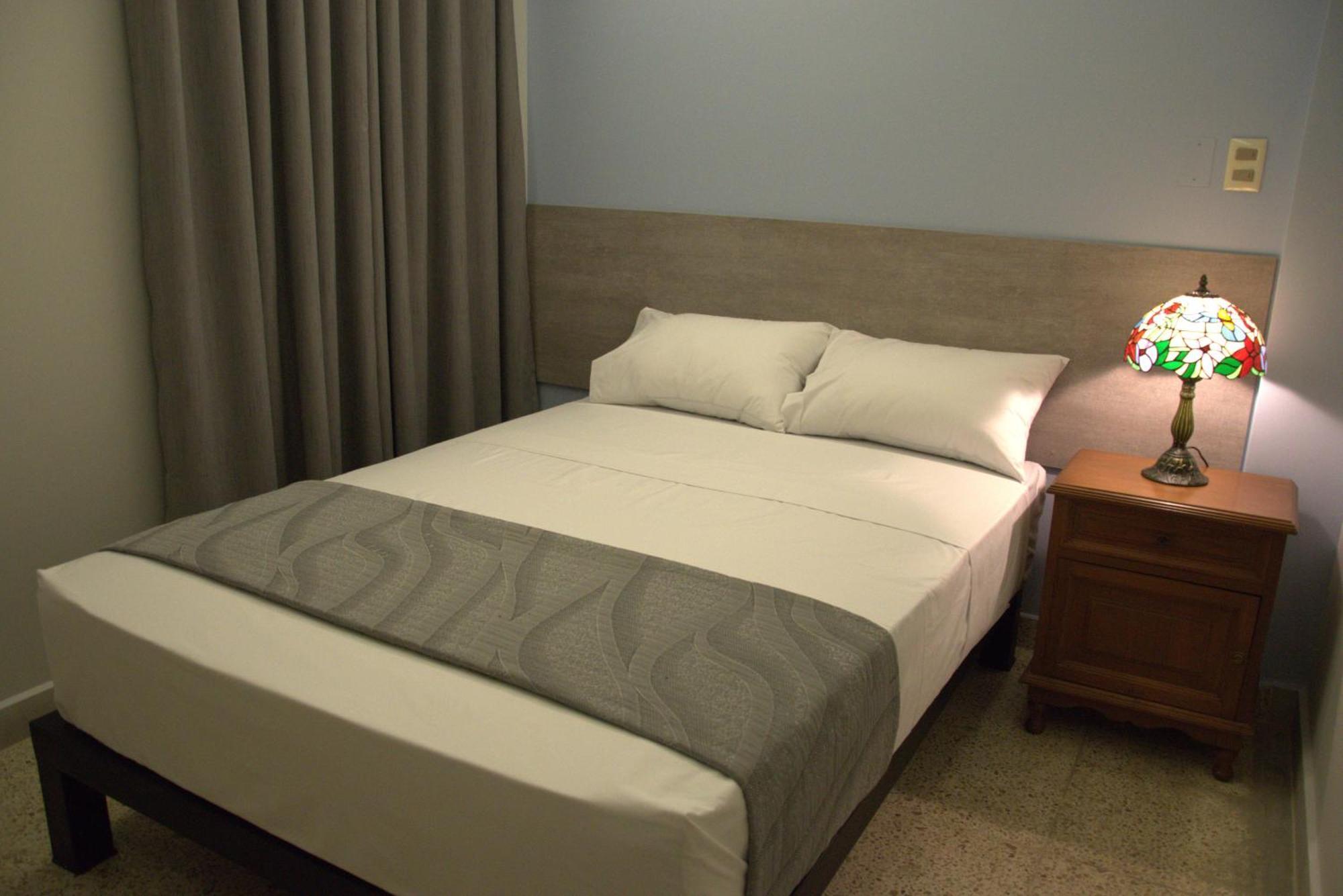 Izza Hotel Кочабамба Екстериор снимка