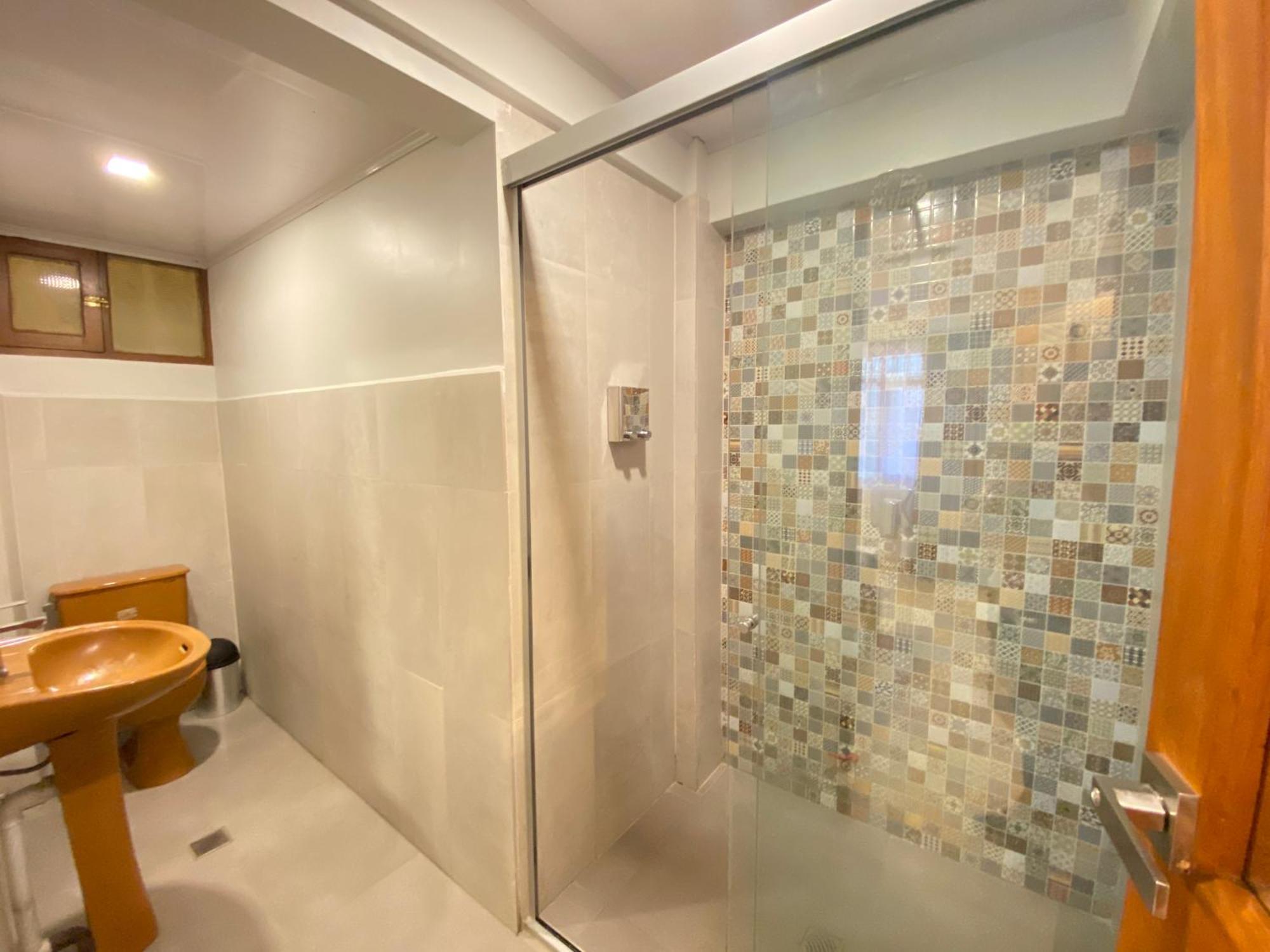 Izza Hotel Кочабамба Екстериор снимка