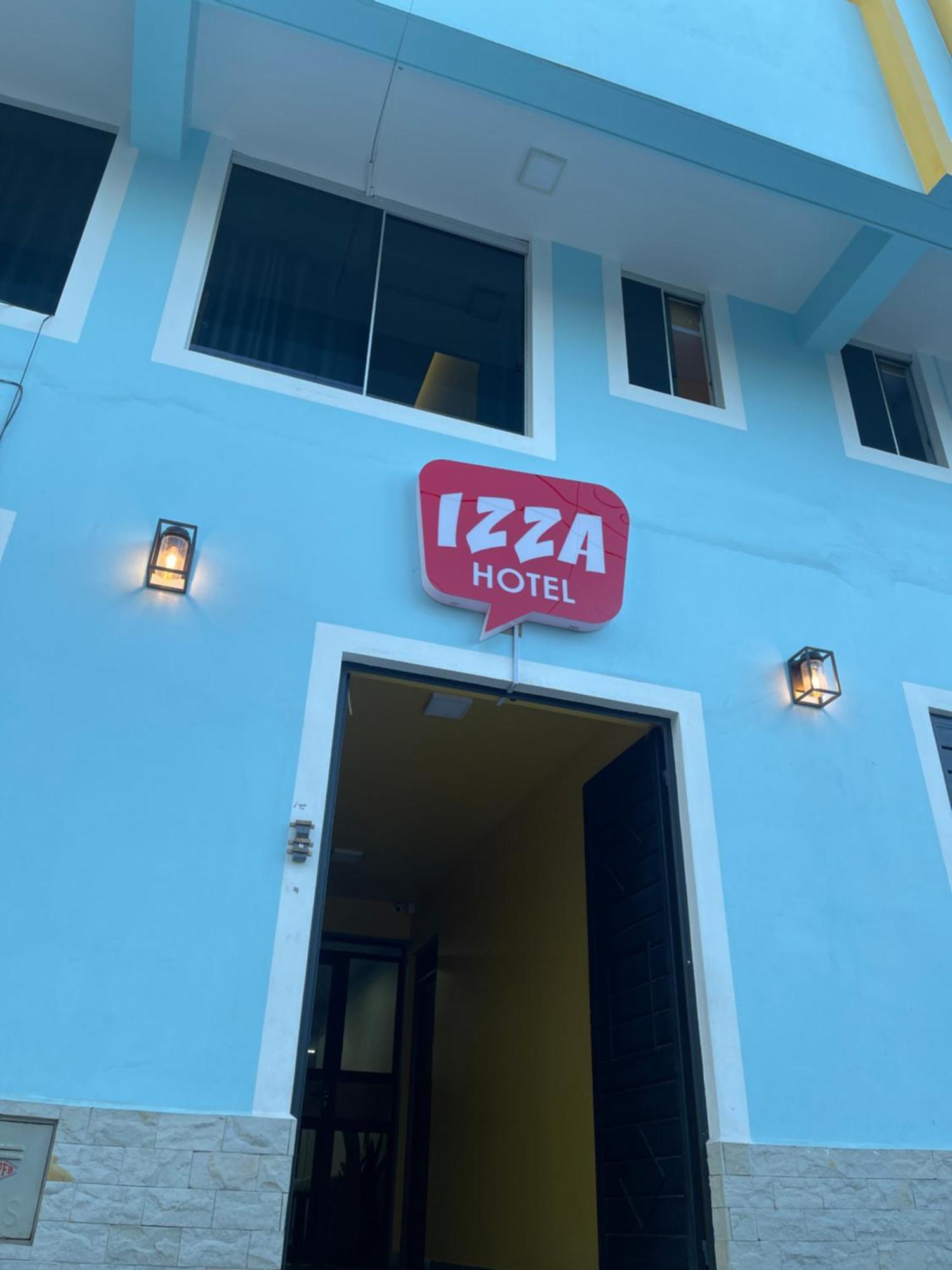 Izza Hotel Кочабамба Екстериор снимка